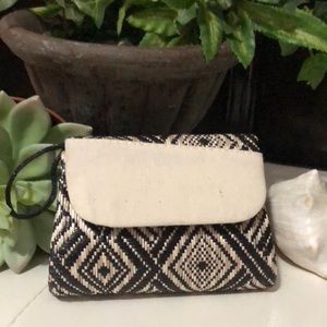Mini Coin Purse-Woven Plastic & Cloth-Tan/Black-4x3-Snap Flap Closure-EUC